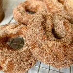 up close pic of best cider donuts