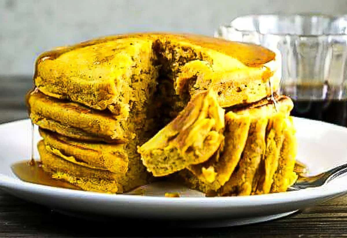 A stack of pancakes.