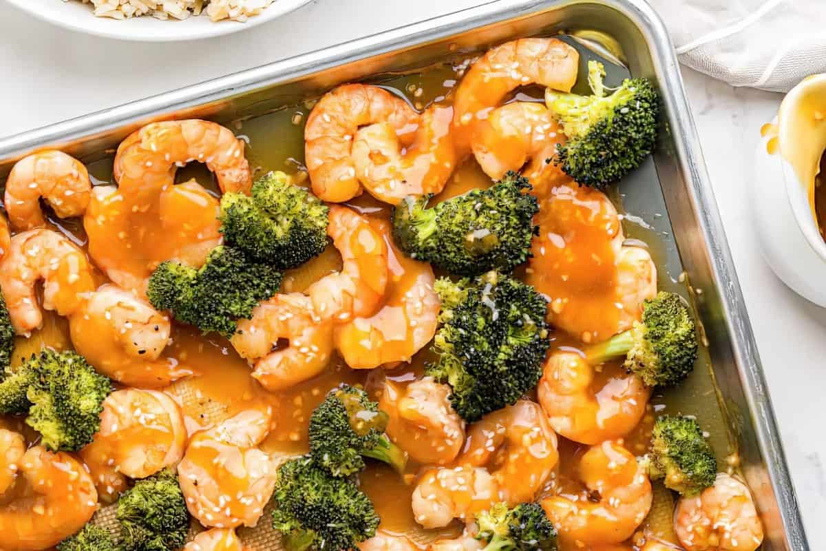 Yummy Shrimp and Broccoli Sheet Pan Dinner picture