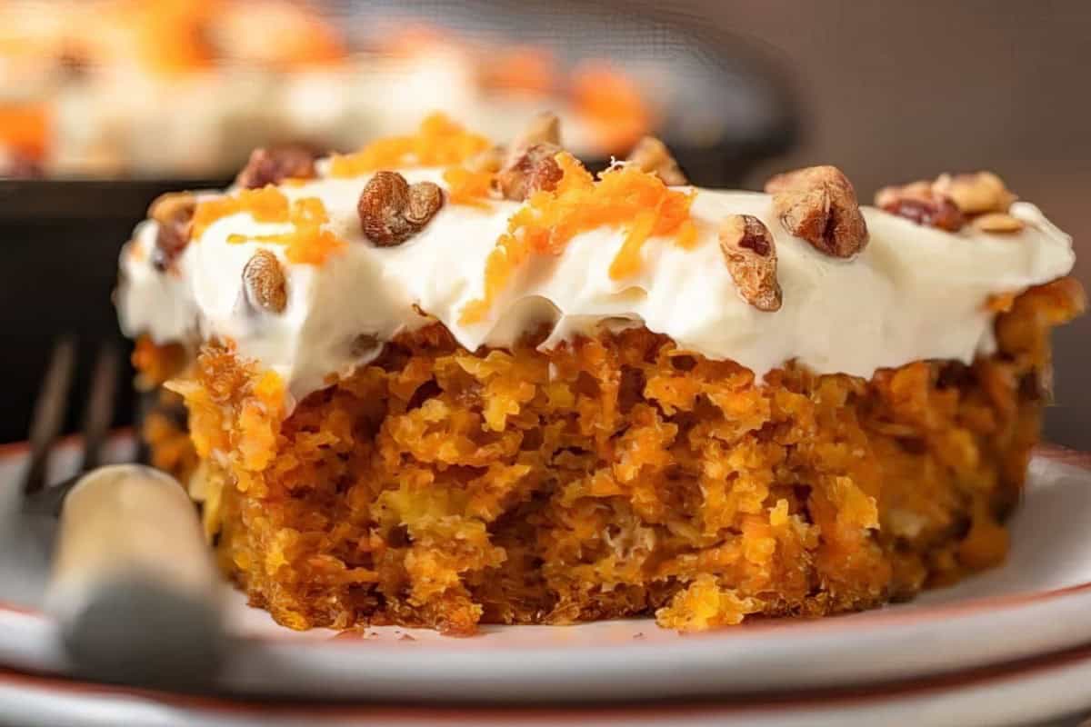 Yummy Skillet Carrot Cake Recipe with Cream Cheese Frosting picture